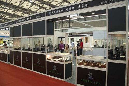 中国集宝斋携精品参展2011上海国际珠宝首饰展览会